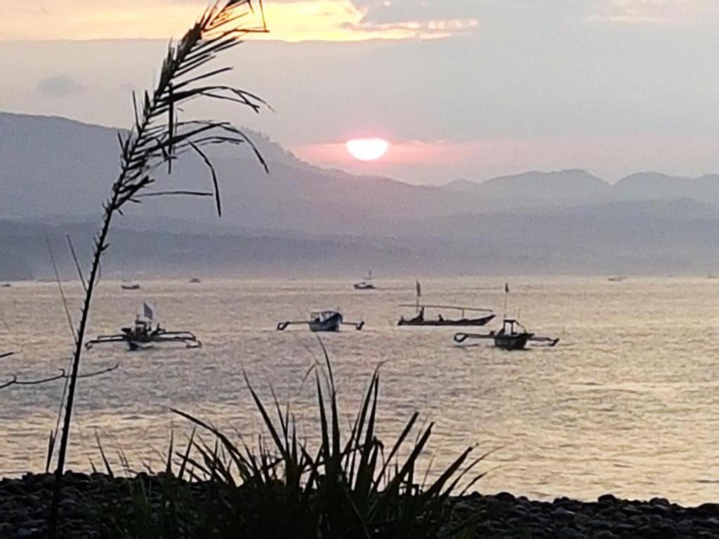 Ketapang Resort Karanghawu Extérieur photo