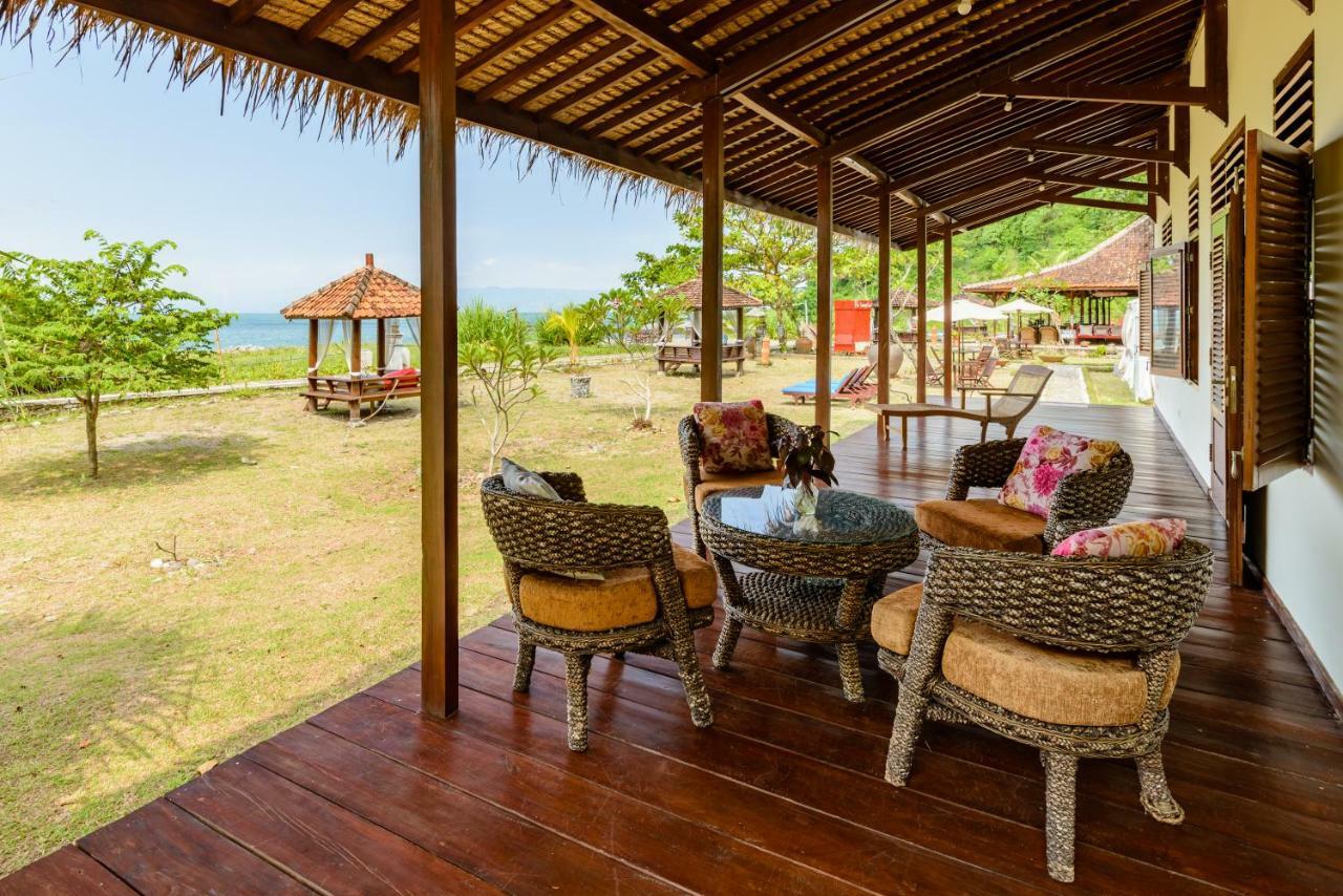 Ketapang Resort Karanghawu Extérieur photo